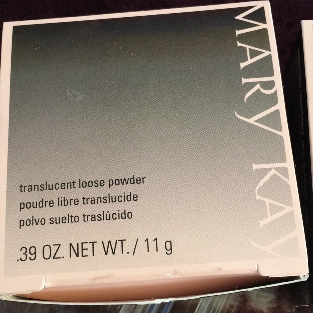 MK Translucent Loose Powder
